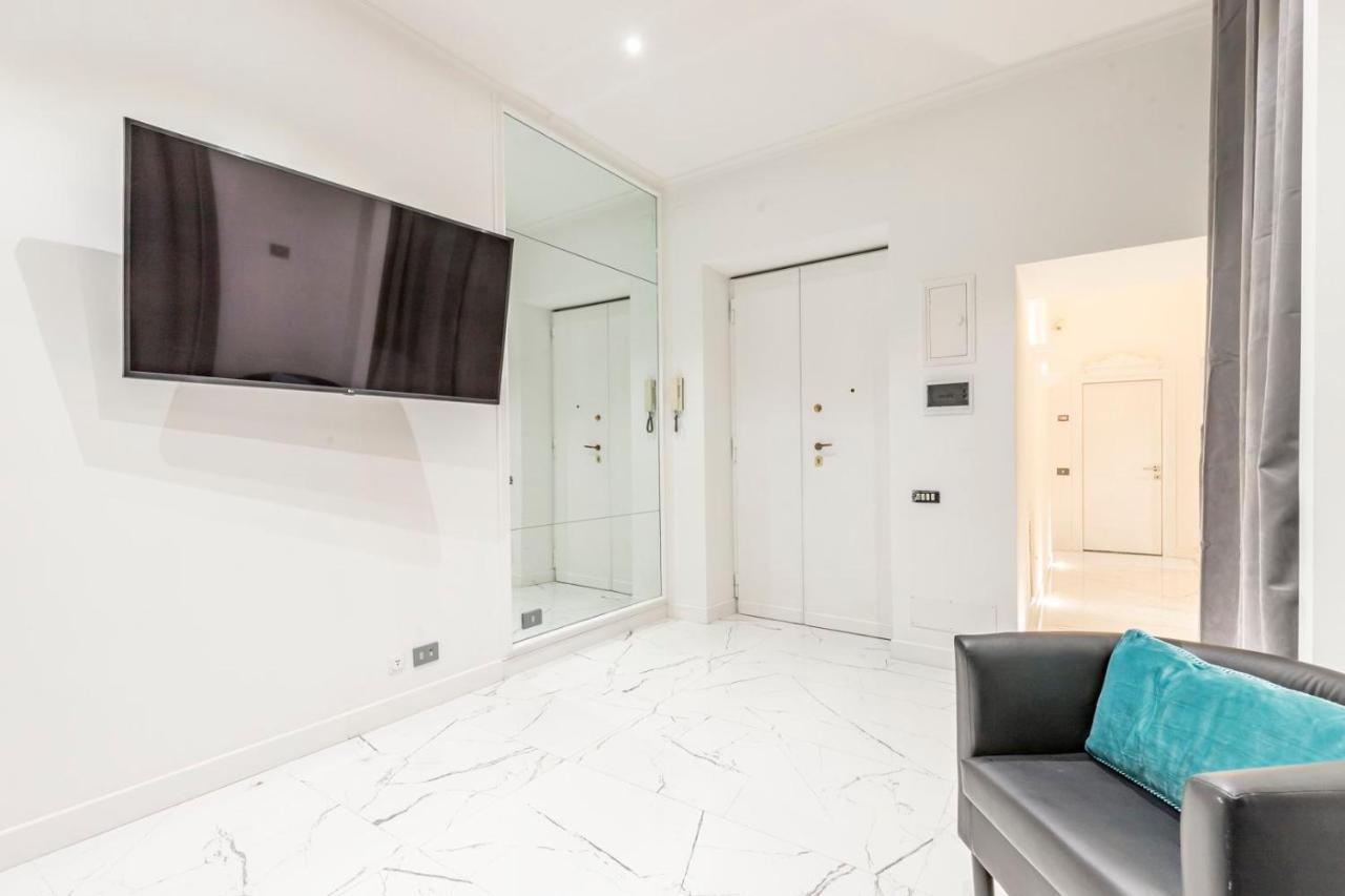 Trevi Luxury Apartment Jacuzzi Rome Buitenkant foto