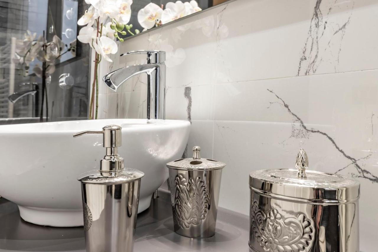 Trevi Luxury Apartment Jacuzzi Rome Buitenkant foto
